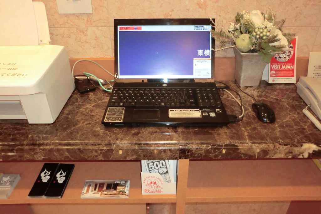 Toyoko Inn Osaka Tsuruhashi Ekimae Extérieur photo