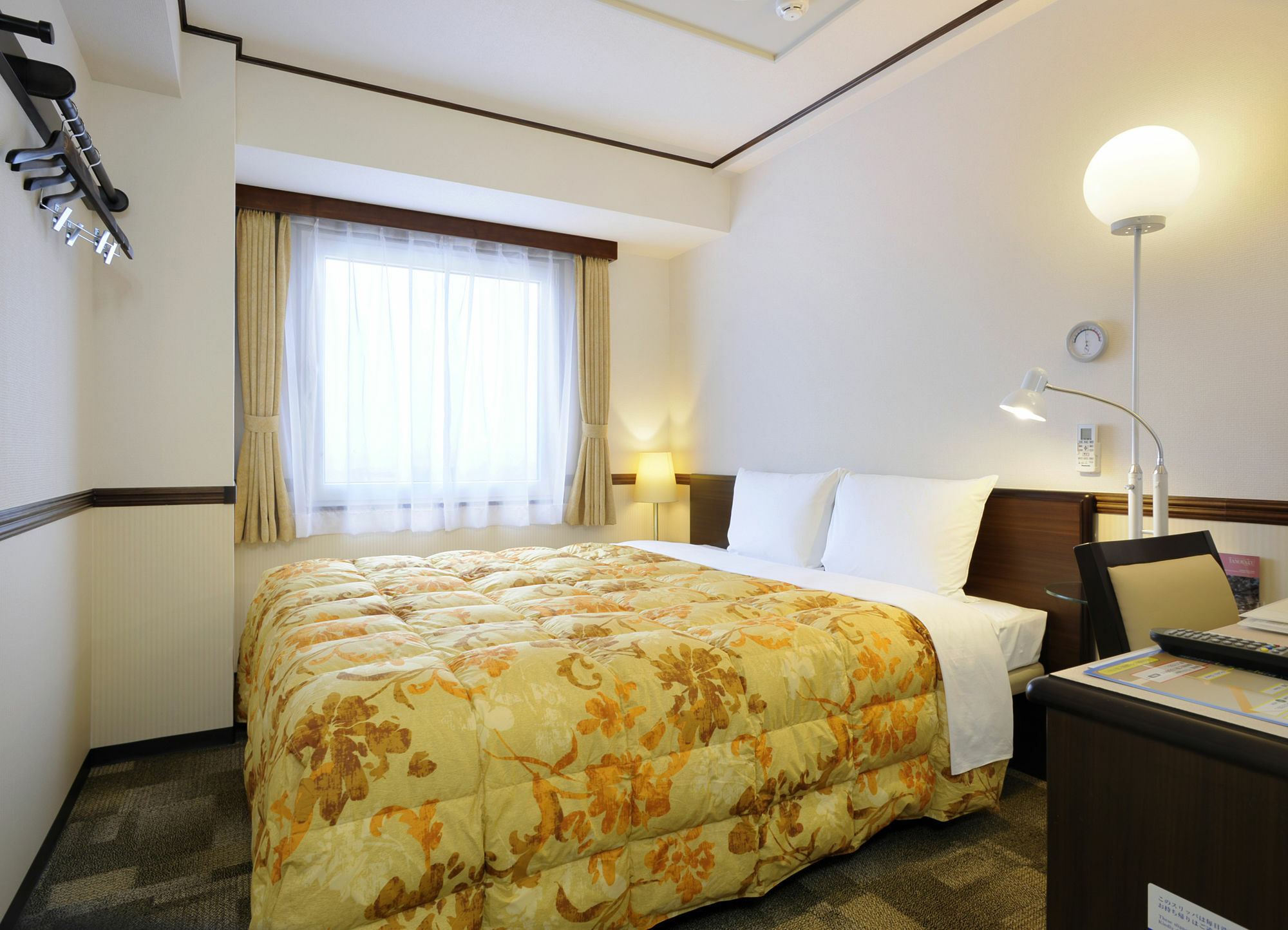 Toyoko Inn Osaka Tsuruhashi Ekimae Extérieur photo